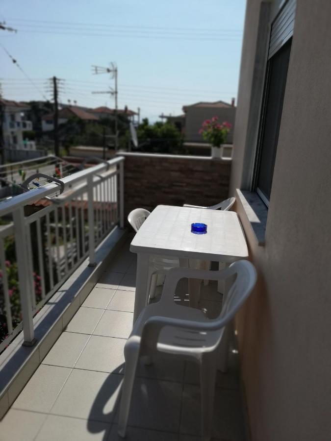 弗拉斯纳Polis΄ House公寓 外观 照片