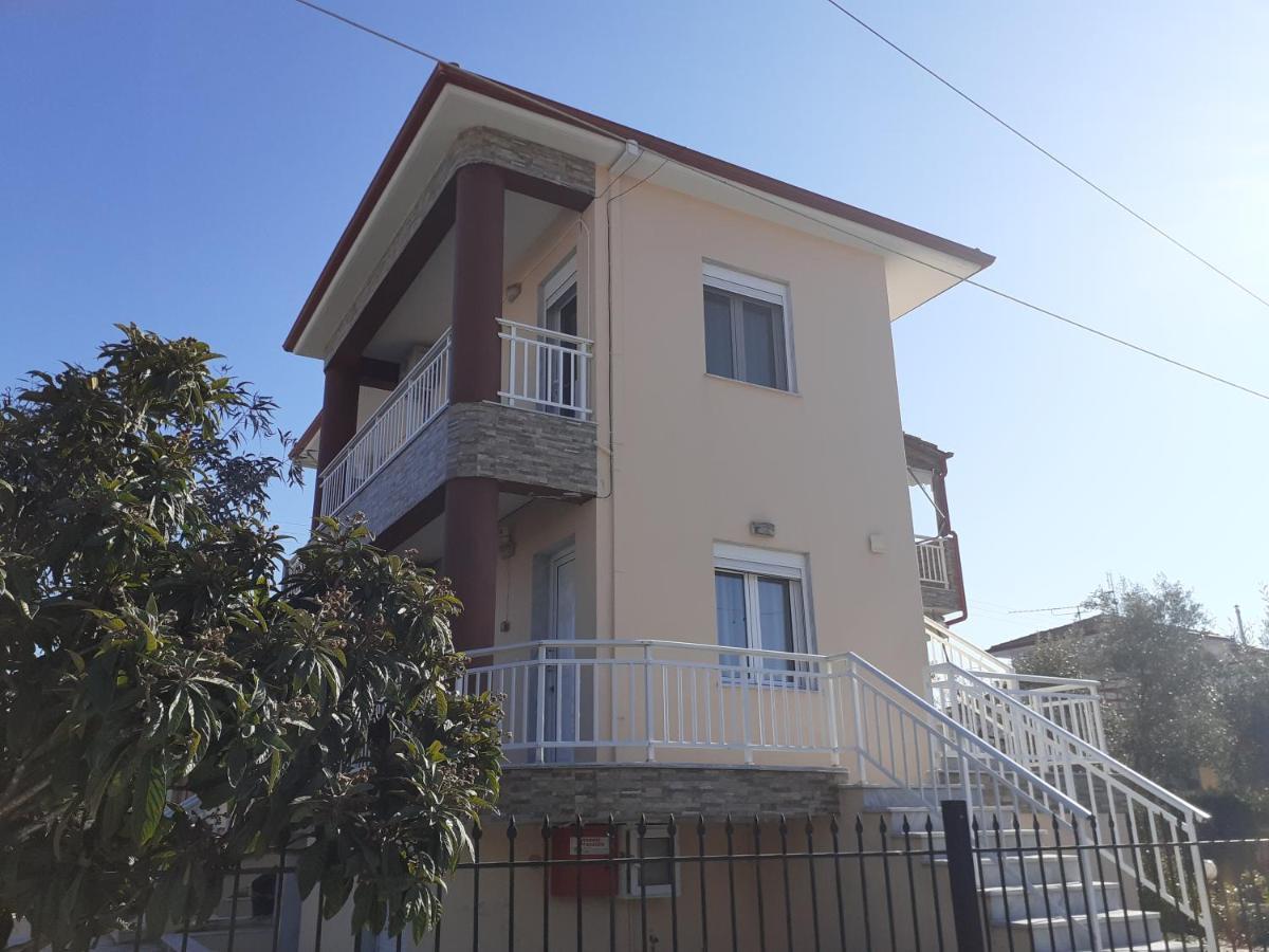 弗拉斯纳Polis΄ House公寓 外观 照片