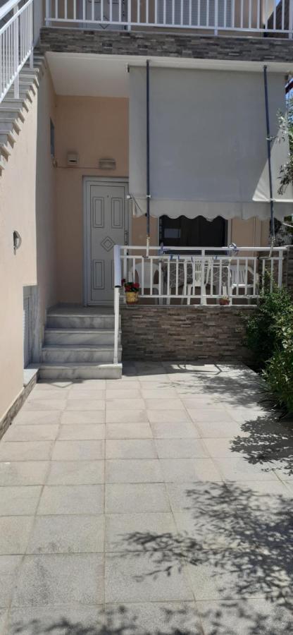 弗拉斯纳Polis΄ House公寓 外观 照片